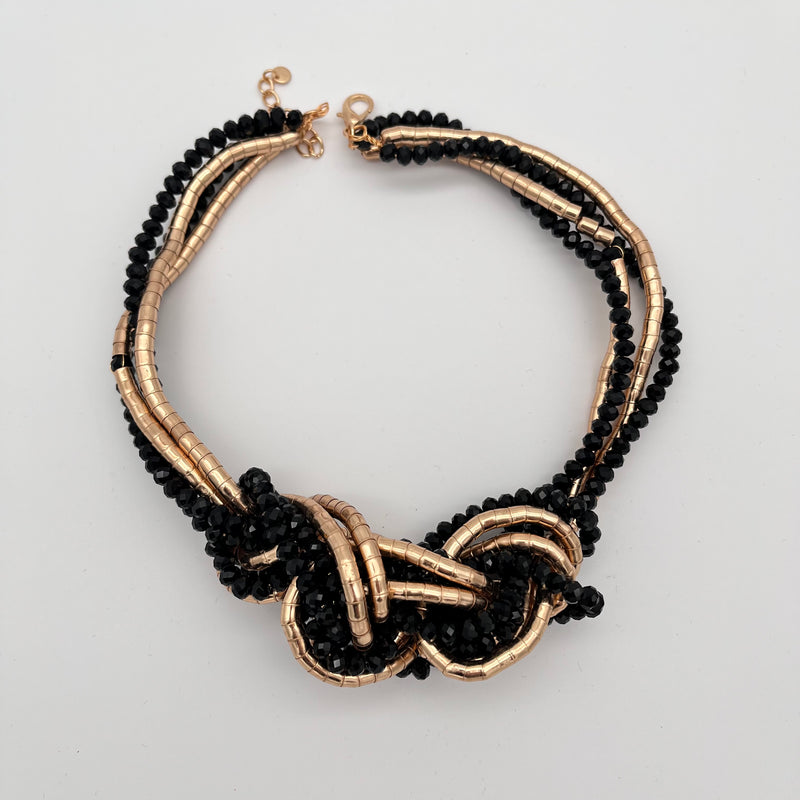 Kette mit Knoten-Design in Schwarz und Gold